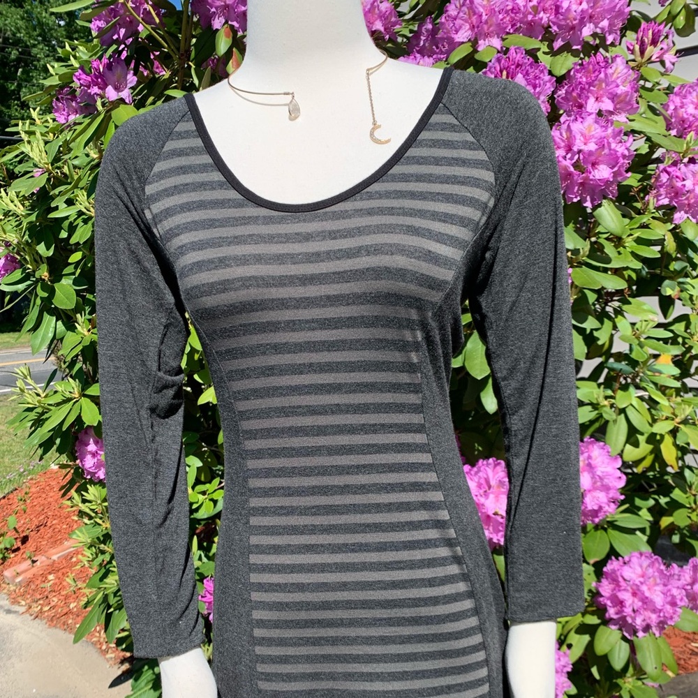 Laila Jayde | RARE Hi Lo Stripe Dress - Picture 4 of 16